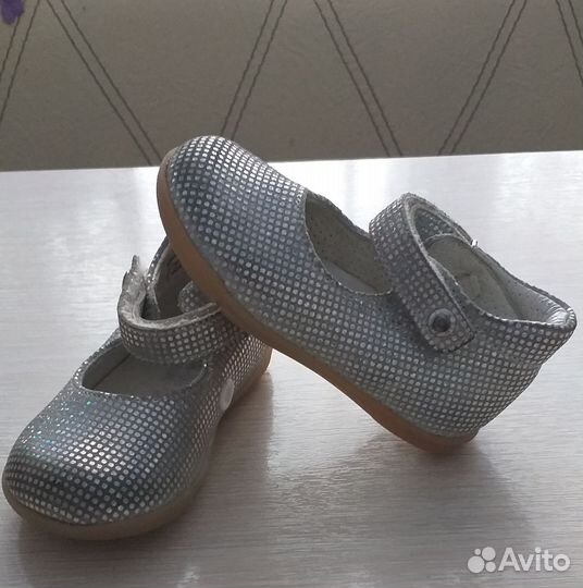 Туфли для девочки р. 20