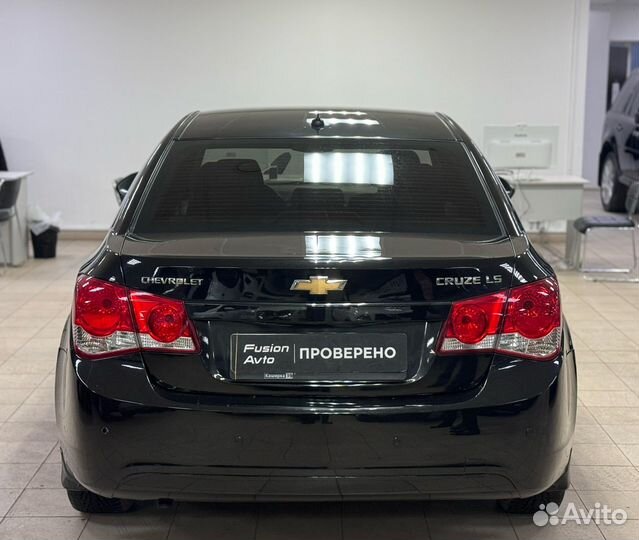 Chevrolet Cruze 1.6 AT, 2010, 186 000 км