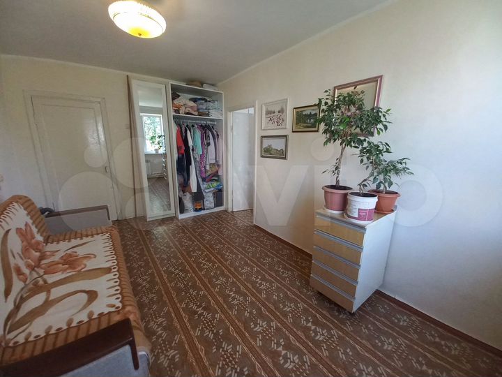 2-к. квартира, 40 м², 5/5 эт.