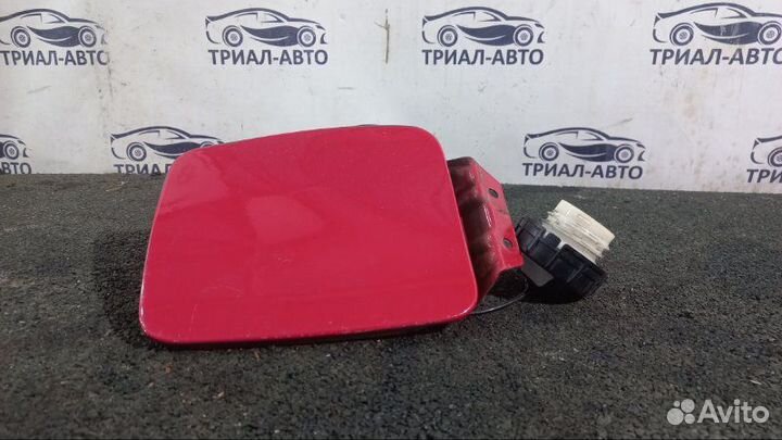 Лючок бака Outlander 1