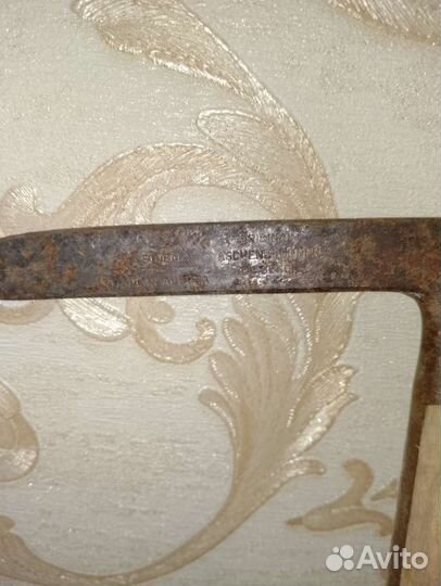 Ледоруб альпинистский