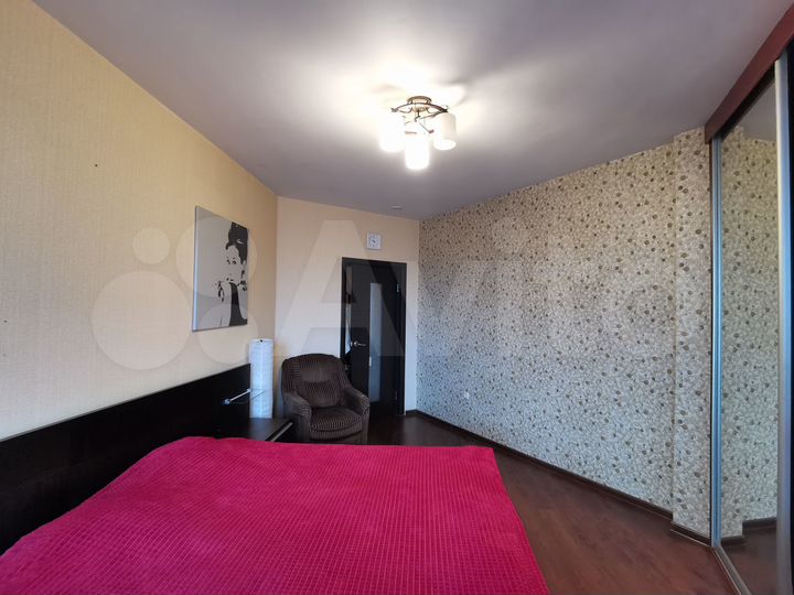 3-к. квартира, 109,7 м², 6/6 эт.