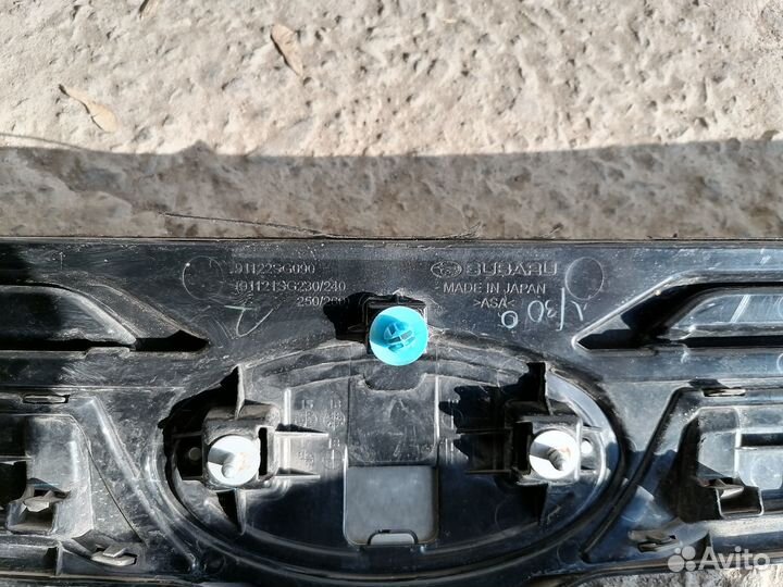 Решётка радиатора Subaru Forester 4