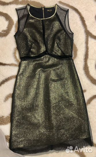 Платье вечернее