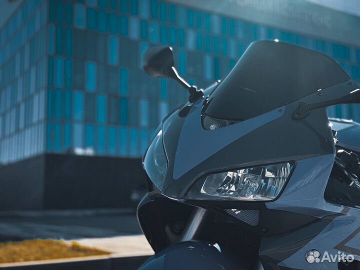 Honda cbr 1000 rr