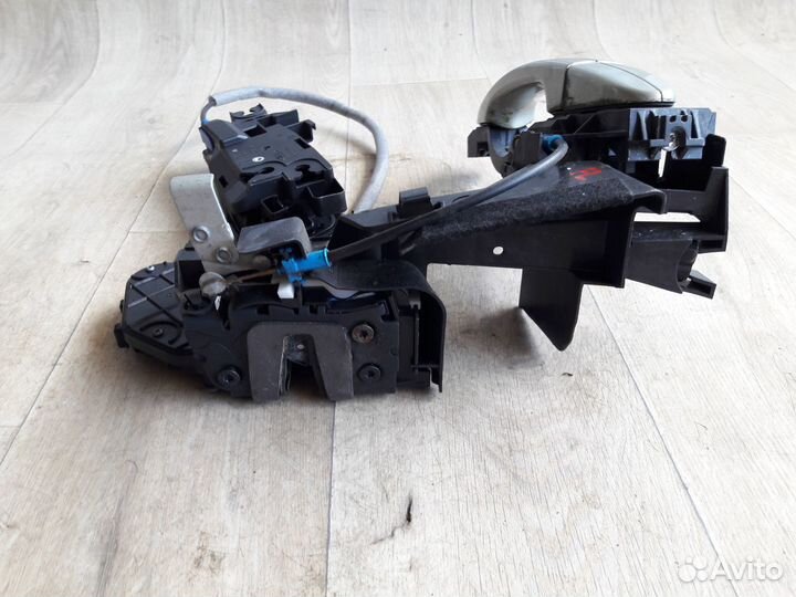 Замок двери передней левой Ford Mondeo 4 1791416