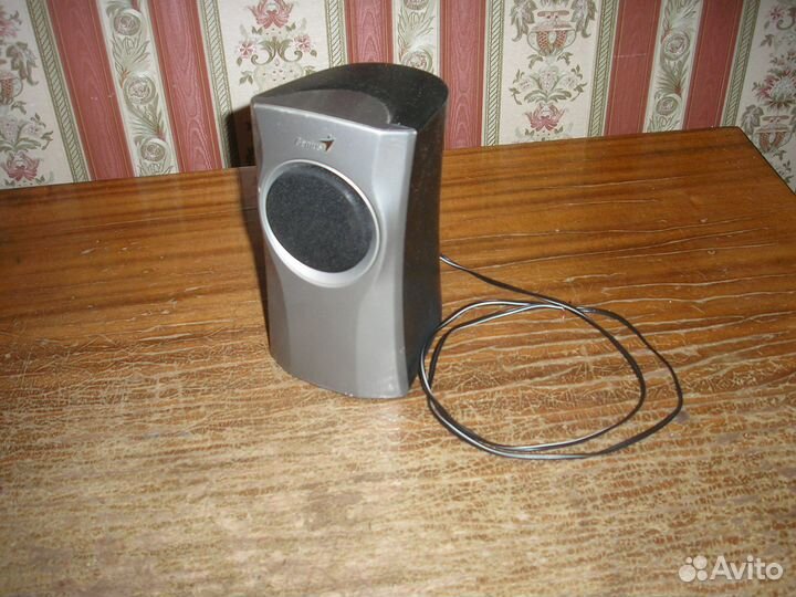 Колонка для компьютера Genius SP - E200