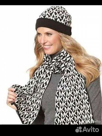 Комплект шапка и шарф женский Michael Kors