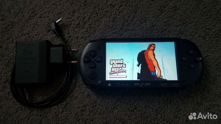 Sony PSP e 1008 прошитая