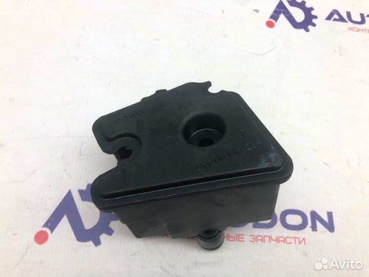 Бачок гур Mercedes C-Class W204 M272/2.5 2008