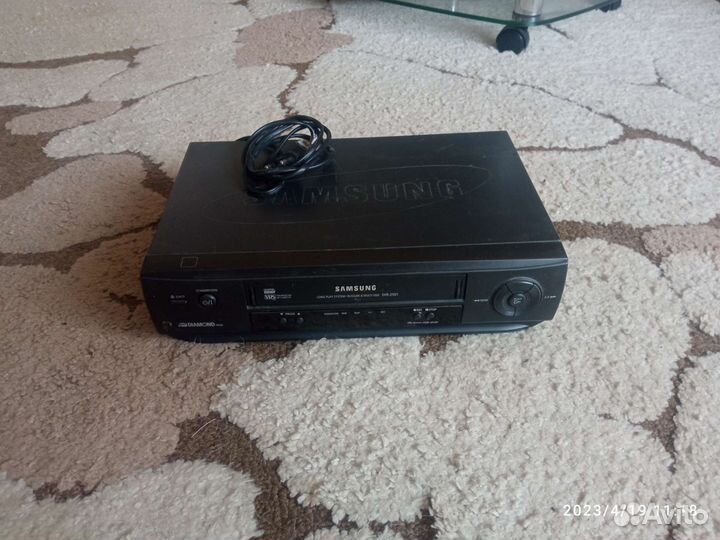 Видеомагнитофон