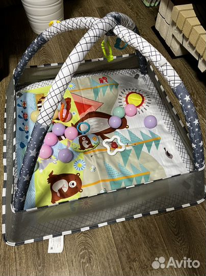 Развивающий коврик