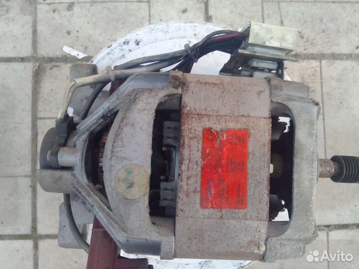 Электродвигатель