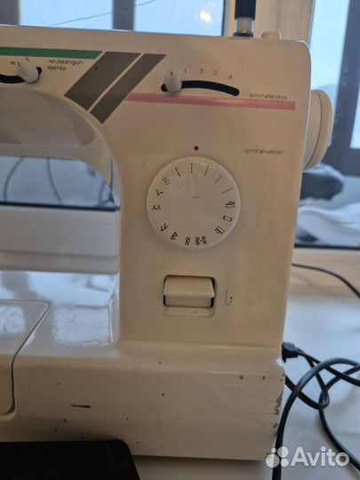 Швейная машина eva