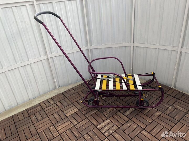 Санки с колесиками детские