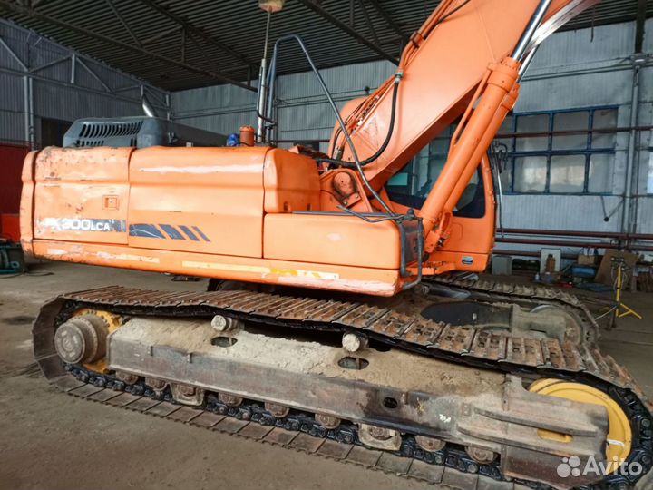 Гусеничный экскаватор DOOSAN DX300LCA, 2011