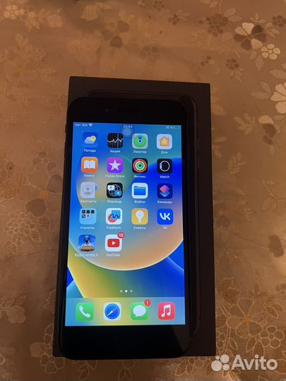 Телефон iPhone 8 plus