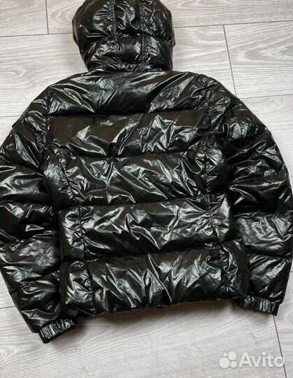 Пуховик moncler