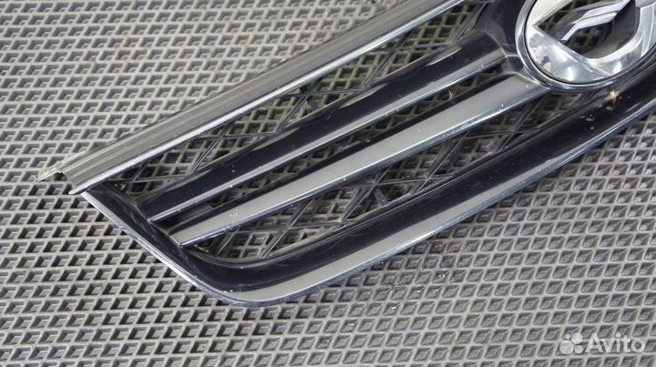 Решетка радиатора Toyota Corolla Fielder NZE141