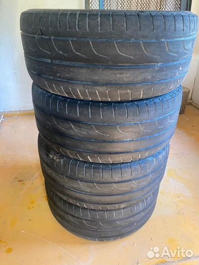 Bridgestone Alenza Sport AS 235/45 R17