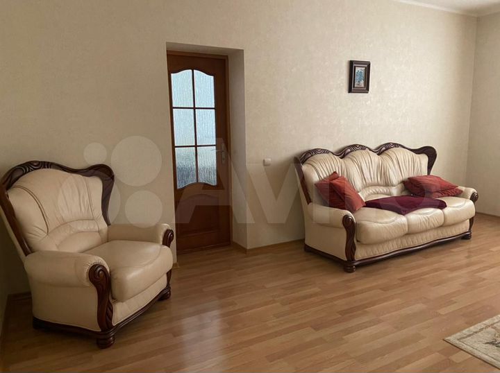 2-к. квартира, 120 м², 1/4 эт.