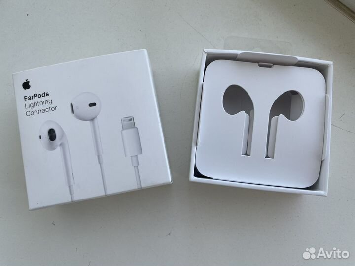 Коробка от наушников EarPods