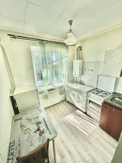 1-к. квартира, 30 м², 5/5 эт.