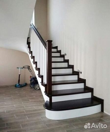 Лестница на второй этаж/изготовление лестниц