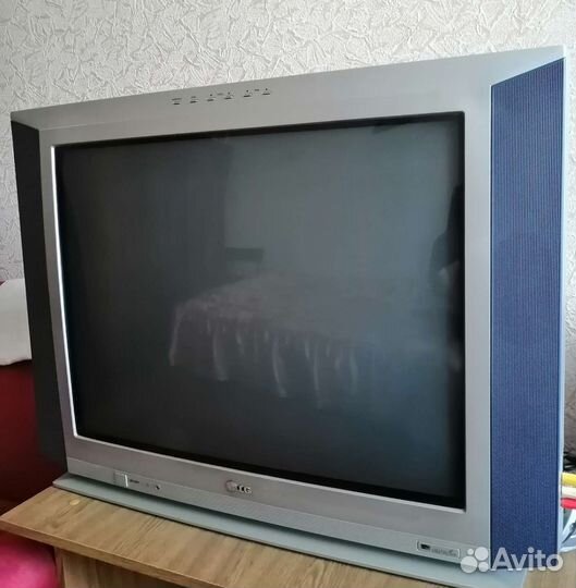 Телевизор LG CT-29M60VE