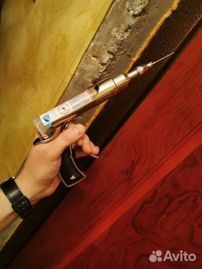 Уничтожение тараканов гелем