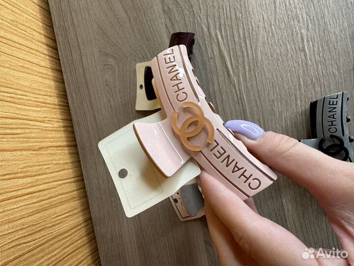 Заколка для волос chanel