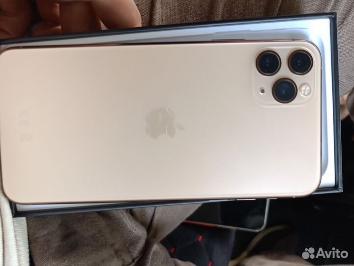 iPhone 11 Pro Max, 64 ГБ