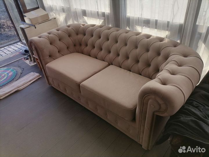 Перетяжка мягкой мебели на дому