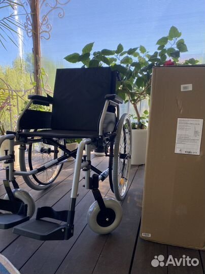 Кресло коляска инвалидное