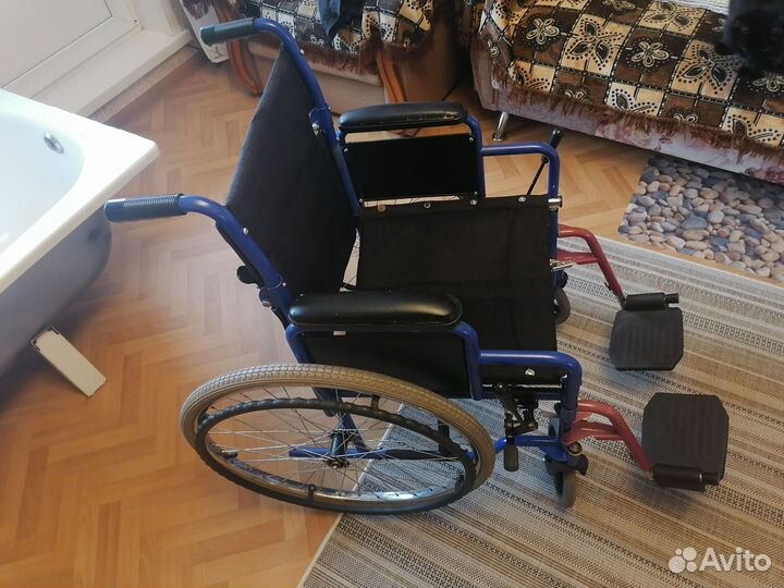Инвалидная коляска