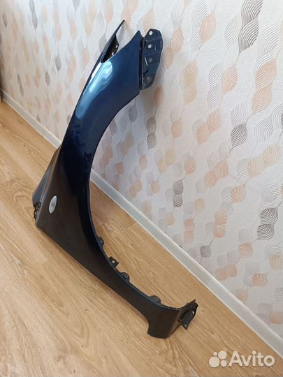 Крыло правое Toyota corolla Е150