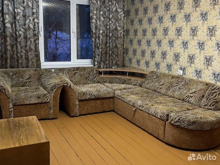 Диваны и кресло бу