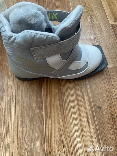 Лыжные ботинки 35 размер