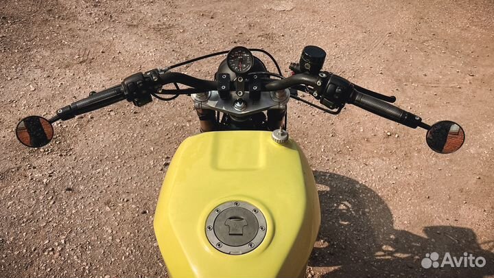 Мотоцикл Honda Bros NT400 Custom