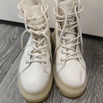 Ботинки демисезонные 40