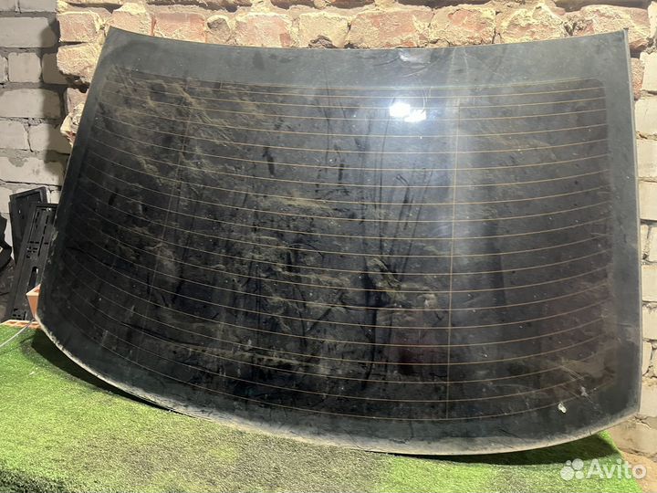 Заднее стекло Audi A4B6