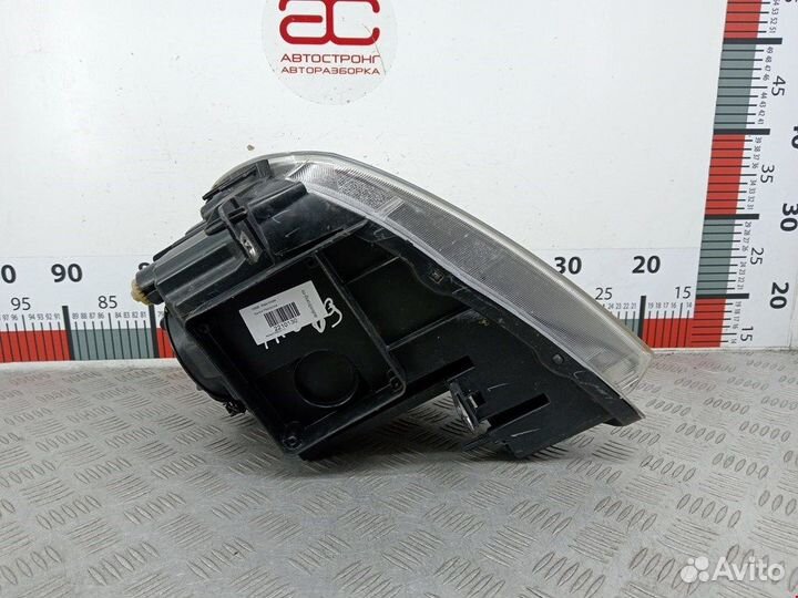 Фара передняя для Renault Modus 8200540239