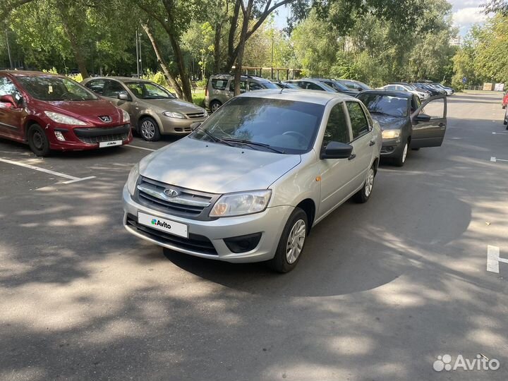 LADA Granta 1.6 МТ, 2015, 77 000 км