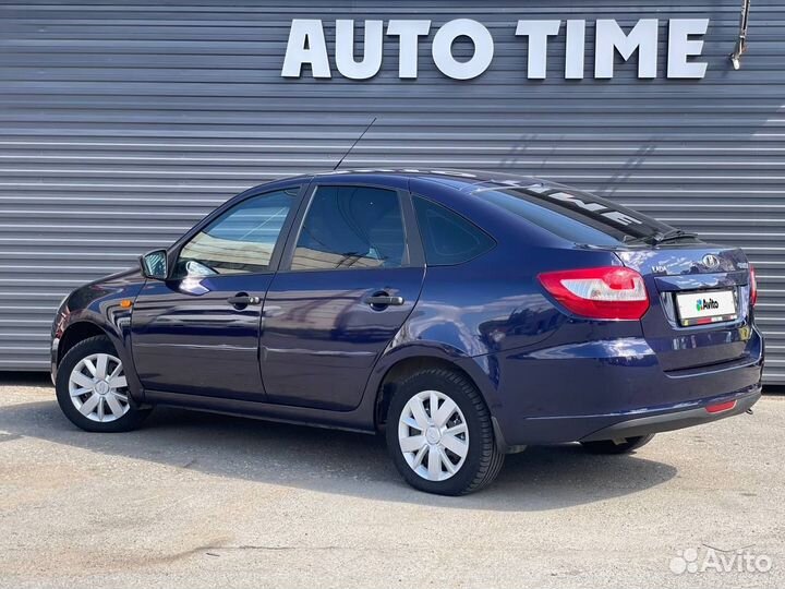 LADA Granta 1.6 МТ, 2015, 98 233 км