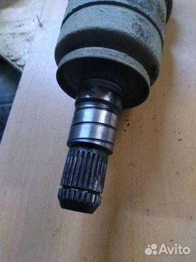 Привод задний Ниссан Пульсар 98г 1.5л. АКПП 4WD