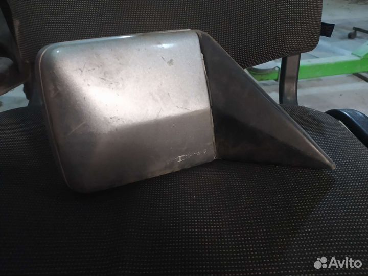 Зеркало Мерседес 124