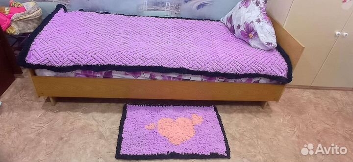 Плед вязаный/коврик для комнаты ручной работы