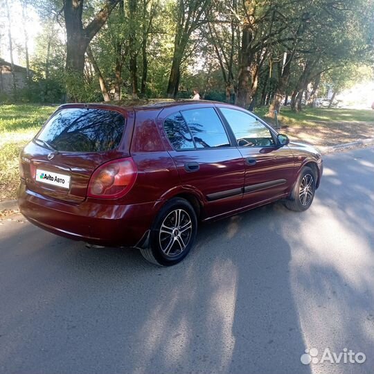 Nissan Almera 1.5 МТ, 2004, 240 000 км