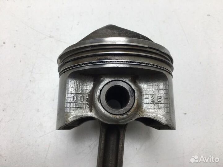 Поршень с шатуном Mitsubishi Airtrek CU4W 4G64