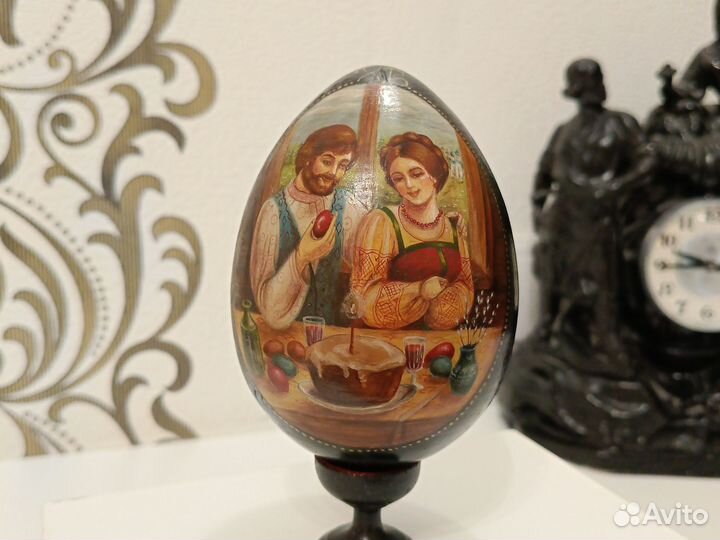Яйцо расписное Миниатюра Пасхальная трапеза
